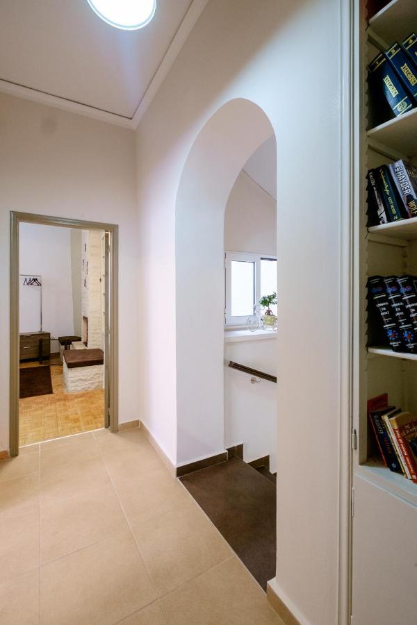 Home With Courtyard In Beating Heart Of Old Town! Chania  Exterior photo