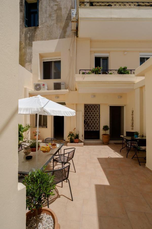 Home With Courtyard In Beating Heart Of Old Town! Chania  Exterior photo